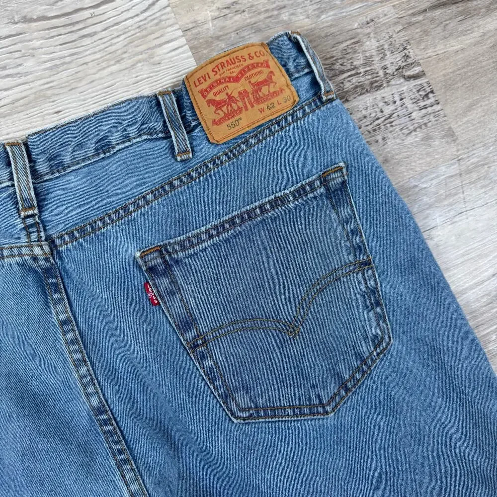 Levi’s 550 Jeans Blue Denim Relaxed Fit Dadcore Vintage Mens 42x30